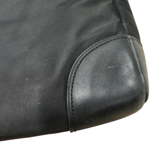 Tumi Black Nylon Crossbody Laptop Case - Picture 5 of 14